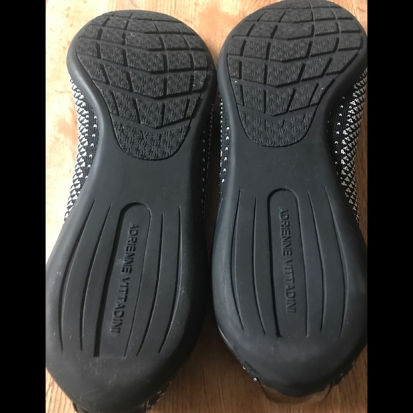 Adrienne Vittadini Sport Slips On Flats Size 10 - Picture 3 of 5